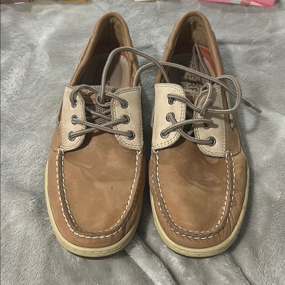 Sperry Brown Tan Boat Shoes Moccasin Style